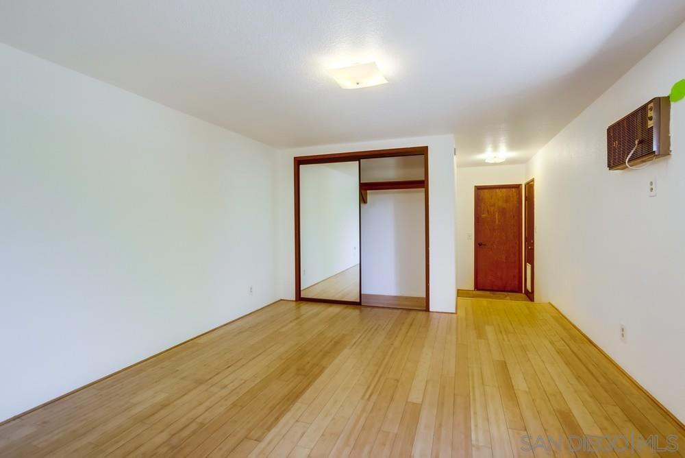 MLS #250035021SD image #59