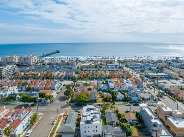 508 N Tremont Street, Oceanside CA: https://media.crmls.org/mediaz/7781baae-f4e0-4e83-b128-cdeb3de42dde.jpg