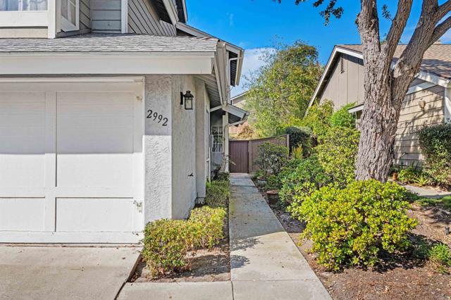 Detail Gallery Image 6 of 37 For 2992 Lexington Circle, Carlsbad,  CA 92010 - 2 Beds | 2/1 Baths