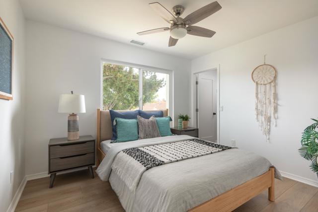 1829 Forestdale Dr, Encinitas CA: https://media.crmls.org/mediaz/77841563-cb8c-4a5b-a7c1-3b5ff17b07e0.jpg