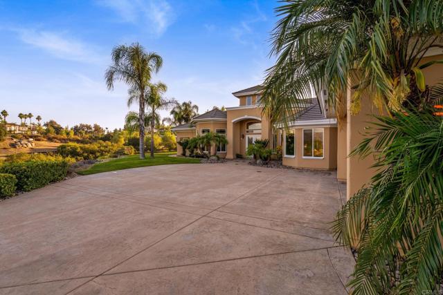 2772 Firebrand Drive, Alpine CA: https://media.crmls.org/mediaz/77847b2f-eb84-42b0-8636-6fabb20251b6.jpg