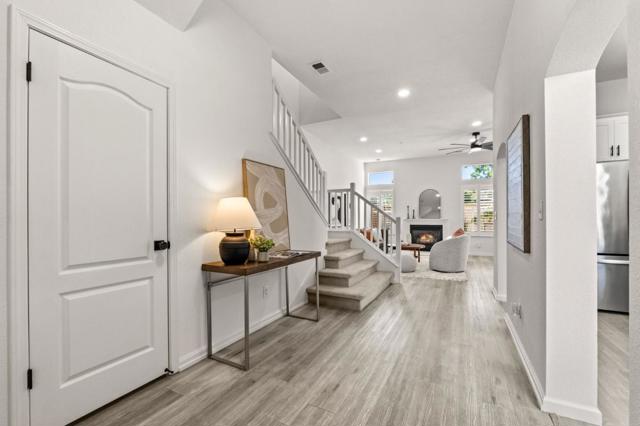 5666 Belleza Drive, Pleasanton CA: https://media.crmls.org/mediaz/7785347a-6857-4679-856d-2e3784da7b57.jpg