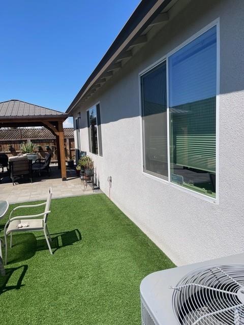 2001 Wildflower Drive, Hollister CA: https://media.crmls.org/mediaz/77855ac3-b5d3-43c4-b906-aeba027bdcbc.jpg