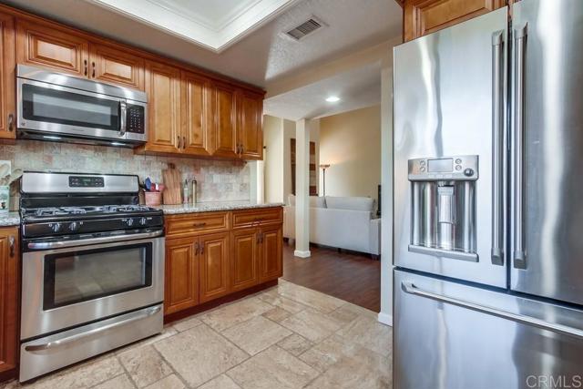 Detail Gallery Image 21 of 63 For 1023 Mimosa Ave, Vista,  CA 92081 - 4 Beds | 2/1 Baths