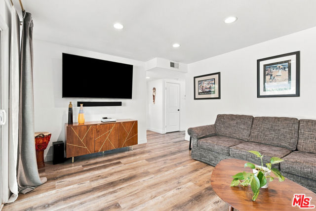250 Lupe Avenue photo 13