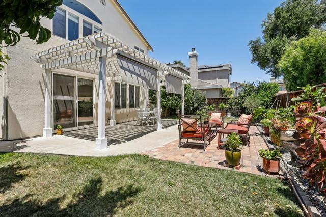 1460 Kyle Court, Tracy CA: https://media.crmls.org/mediaz/778827ef-6ee8-44e2-b218-eb8611ff23a8.jpg