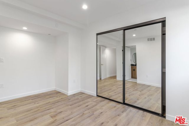 10821 Hartsook Street, North Hollywood CA: https://media.crmls.org/mediaz/778890b1-3a09-4e98-904c-c6b37c01a2bc.jpg