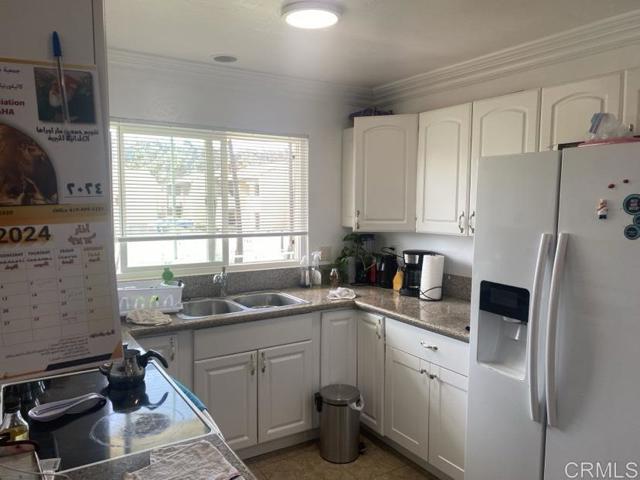 Detail Gallery Image 3 of 8 For 908 S Sunshine Ave #12,  El Cajon,  CA 92020 - 2 Beds | 2 Baths