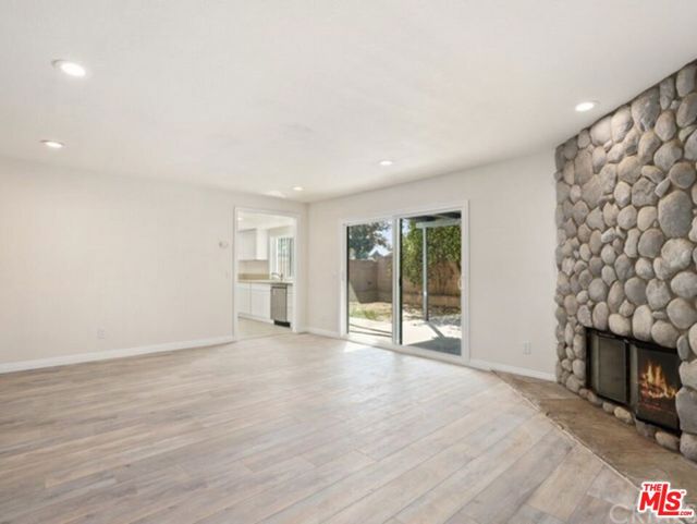 7803 Goldmine Lane, Lake Balboa CA: https://media.crmls.org/mediaz/778946a9-66e3-4a76-974d-3cda0946a59f.jpg