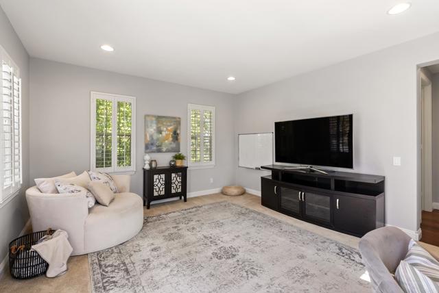 6257 Alverton, Carlsbad CA: https://media.crmls.org/mediaz/778abb14-d14f-4e26-9e8f-7162501e3be6.jpg