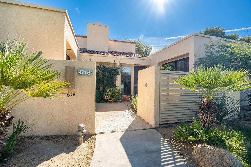 MLS #219138250DA image #1