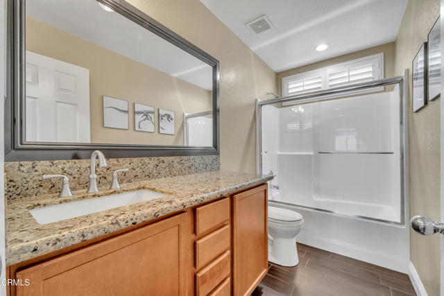 Detail Gallery Image 25 of 36 For 6134 Still Meadow Ln, Lancaster,  CA 93536 - 3 Beds | 2 Baths