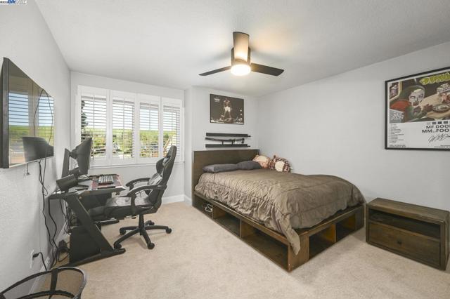 105 Creighton Way, Danville CA: https://media.crmls.org/mediaz/778ecb07-b38a-4d67-9be6-c124675da32d.jpg