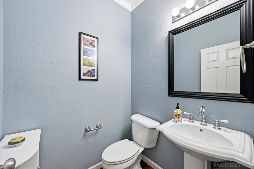 9633 Canyon Ter - photo 11