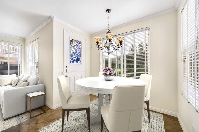 Detail Gallery Image 8 of 39 For 12204 Pepper Tree Ln, Poway,  CA 92064 - 4 Beds | 2/1 Baths