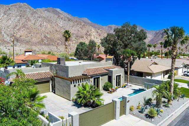 54385 Avenida Madero, La Quinta CA: https://media.crmls.org/mediaz/778fcb9c-677b-4fe6-a63f-499b00268e91.jpg