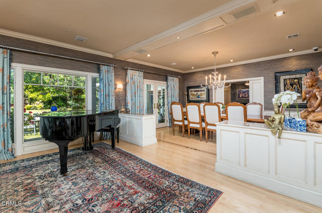 Detail Gallery Image 7 of 42 For 4409 Encinas Dr, La Canada Flintridge,  CA 91011 - 5 Beds | 4 Baths