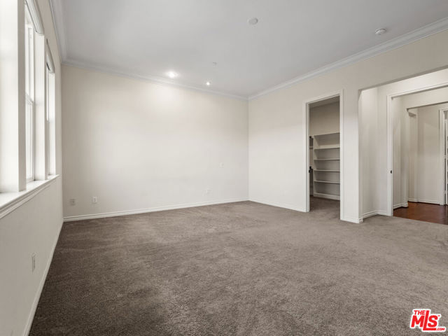 26420 Township Street, Santa Clarita CA: https://media.crmls.org/mediaz/7790684a-f7d4-478c-bdbe-79e4da2231d7.jpg
