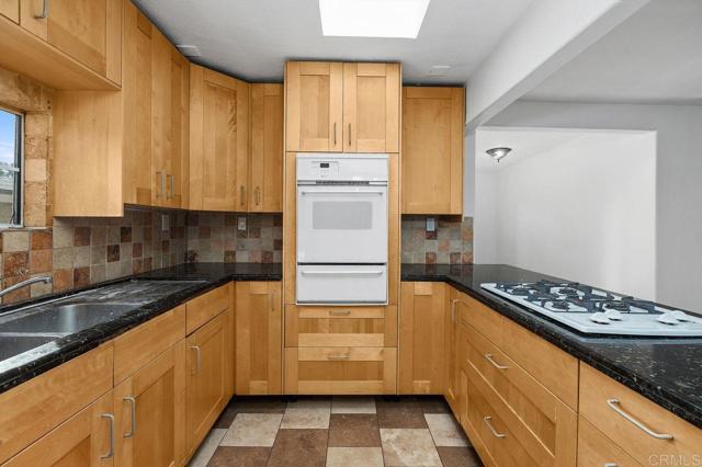 Detail Gallery Image 10 of 39 For 641 43 Morrison St, San Diego,  CA 92102 - – Beds | – Baths