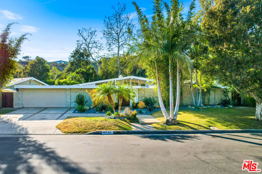 MLS #26851307 image #3