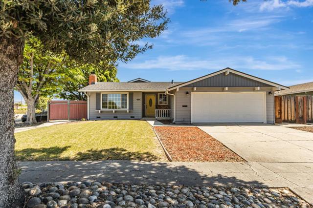 602 Azule Avenue, San Jose CA: https://media.crmls.org/mediaz/77933bf9-03c7-4cc8-bde2-6c06eb5076b6.jpg