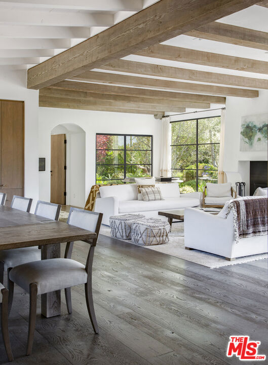 770 Via Manana, Montecito CA: https://media.crmls.org/mediaz/779684c2-92c6-4054-af2c-b8c291491b73.jpg