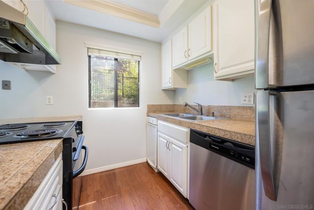 Image 9 of 32 For 2157 Arnold Way  624