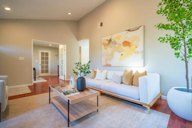 486 Fontanelle Court, San Jose CA: https://media.crmls.org/mediaz/7796de69-4629-4a7c-9f77-c34bc2c168e8.jpg