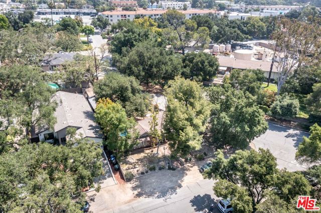 2907 Oakendale Place, La Crescenta, California 91214, 2 Bedrooms Bedrooms, ,1 BathroomBathrooms,Single Family Residence,For Sale,Oakendale,24402125