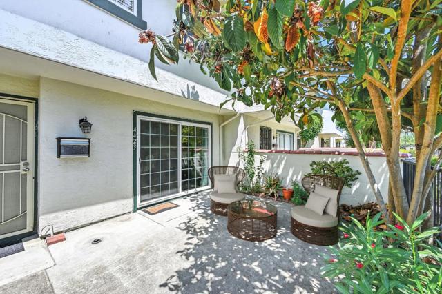 4423 Corto Monterey, Union City CA: https://media.crmls.org/mediaz/779888af-9d59-498f-8719-838ce9425467.jpg