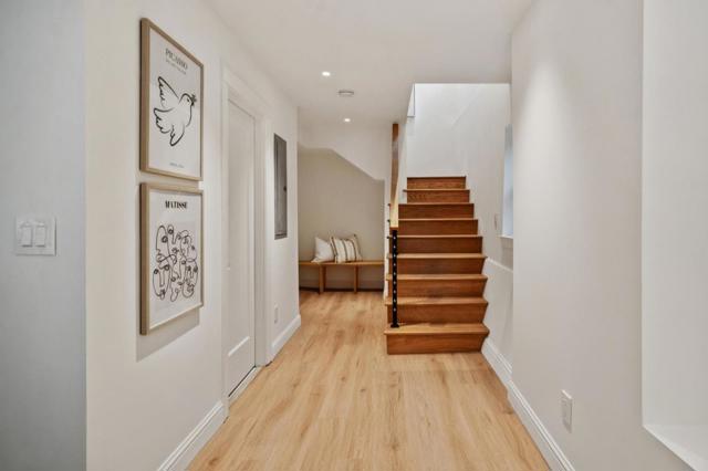 929 Darien Way, San Francisco CA: https://media.crmls.org/mediaz/779a4716-98e9-4e2a-bc15-140d674e5a94.jpg