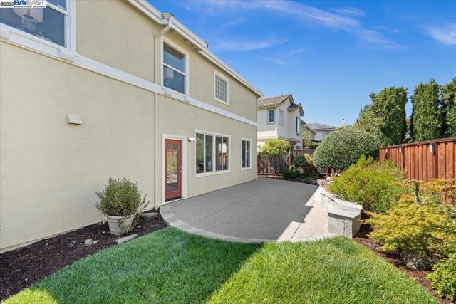 4775 Mahogany St, Dublin CA: https://media.crmls.org/mediaz/779ba75e-6c80-40bd-8c2d-367fca2e19e2.jpg