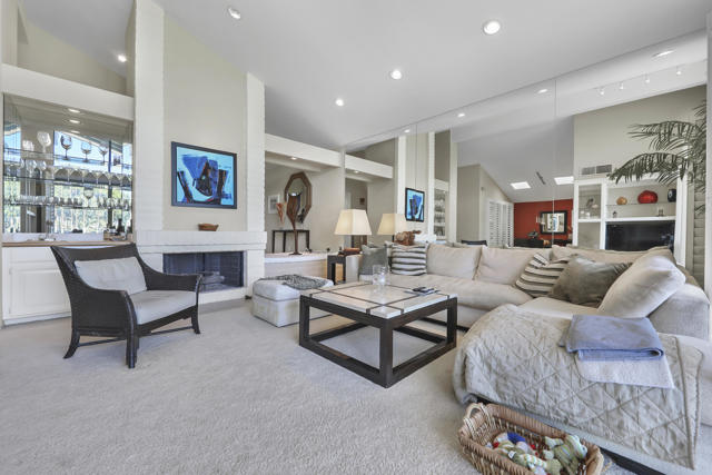 184 Ranch View Circle, Palm Desert, CA 92211