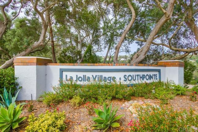 8037 Caminito Mallorca, La Jolla CA: https://media.crmls.org/mediaz/779d9967-a5b1-4805-96c9-10762cc2ff91.jpg