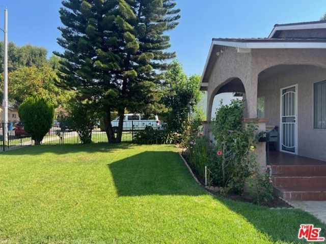 542 N Hagar St, San Fernando, CA 91340