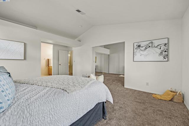 117 Pelican Loop, Pittsburg CA: https://media.crmls.org/mediaz/779e9df6-6d0d-4f04-bbb7-995bca62fd85.jpg