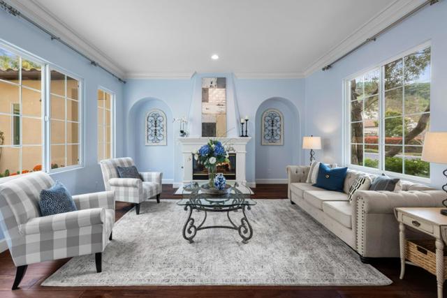 2555 Muirfield Way, Gilroy CA: https://media.crmls.org/mediaz/77a0db56-877b-4d0c-a142-8cf7c0919ad6.jpg