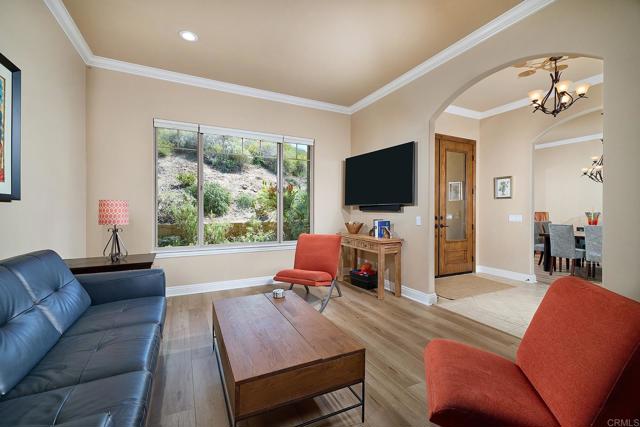 2021 Willow Glen Road, Fallbrook CA: https://media.crmls.org/mediaz/77a1ba1b-c17a-4417-a128-0098da2692b4.jpg