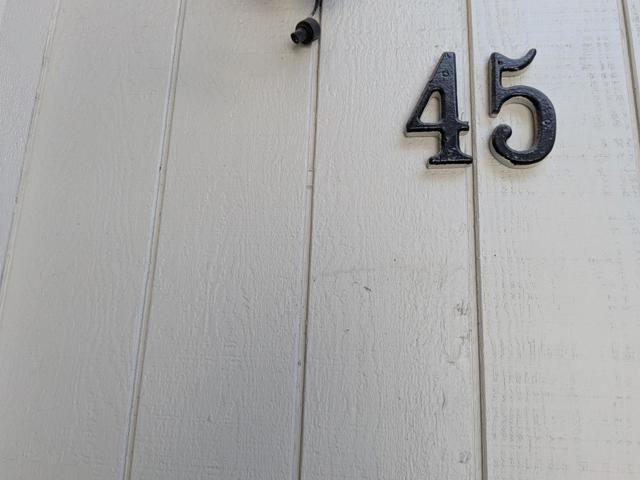 217 Ada Avenue, Mountain View CA: https://media.crmls.org/mediaz/77a207b5-9cd5-4dc6-be92-3366ad8f0167.jpg