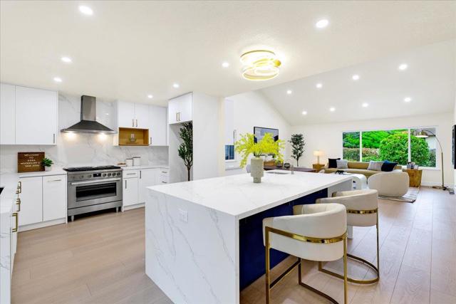 6586 Woodcliff Court, San Jose CA: https://media.crmls.org/mediaz/77a27657-e5ef-4f7c-98b6-b9554974a454.jpg