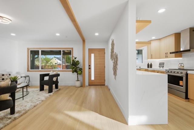 1497 Meadow Glen Way, San Jose CA: https://media.crmls.org/mediaz/77a35ce9-cdc3-41e9-95ed-e5d7159cbeb3.jpg