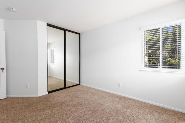 Image 30 of 32 For 14350 Classique Way