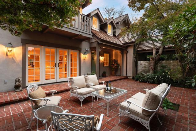 106 Pepper Avenue, Burlingame CA: https://media.crmls.org/mediaz/77a579e6-1314-43bf-ac7a-156a52de89f4.jpg