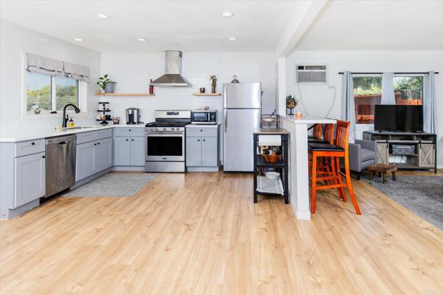 Detail Gallery Image 4 of 21 For 2584 Gladiola Dr, Campo,  CA 91906 - 2 Beds | 2 Baths
