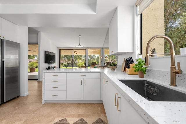 44830 Del Dios Circle, Indian Wells, CA 92210