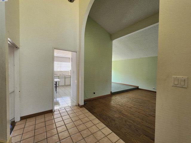 4098 W Las Positas Blvd, Pleasanton CA: https://media.crmls.org/mediaz/77aaa2c0-b434-475f-aaa9-940280e6ec5e.jpg