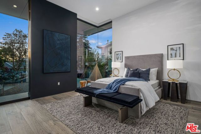 Drew Fenton | 2304 Donella Circle Los Angeles CA | MLS: 7392445