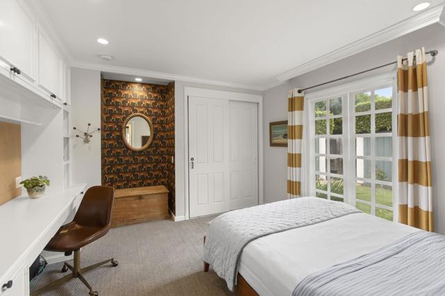 Detail Gallery Image 30 of 47 For 315 Mira Monte, La Jolla,  CA 92037 - 4 Beds | 3/1 Baths