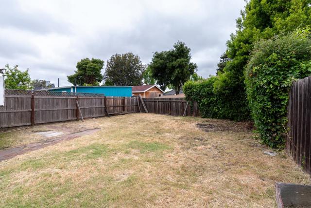 1839 100th Avenue, Oakland CA: https://media.crmls.org/mediaz/77ab1959-273b-4fe8-9952-77d8922e2274.jpg