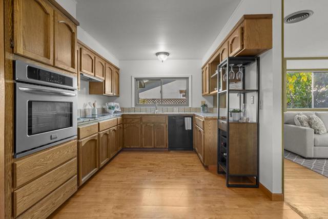 1446 La Crosse Drive, Sunnyvale CA: https://media.crmls.org/mediaz/77abf235-f4cd-45fd-9d03-b3a30a9137d0.jpg